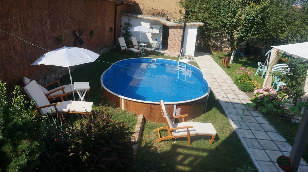 Guest House Simona Szapareva Banja Kültér fotó