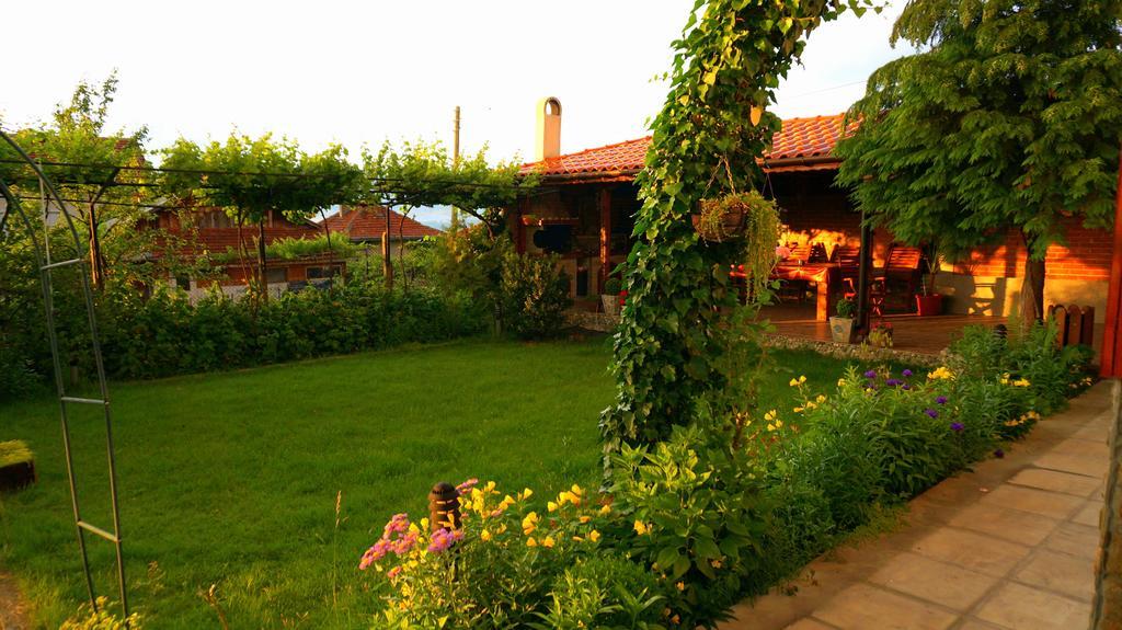 Guest House Simona Szapareva Banja Kültér fotó