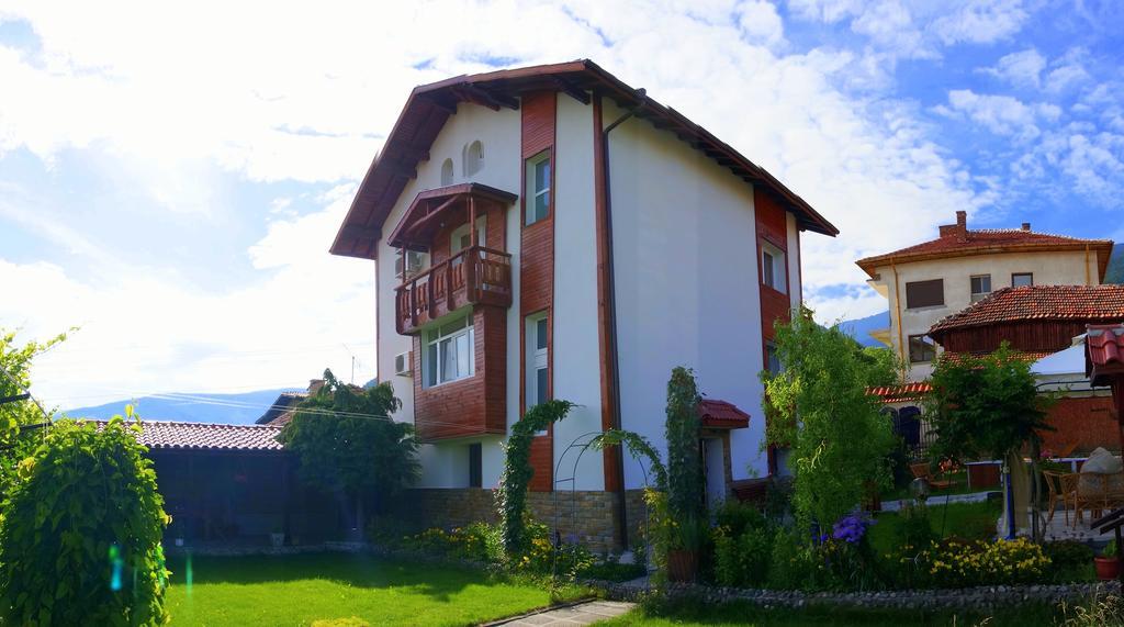 Guest House Simona Szapareva Banja Kültér fotó